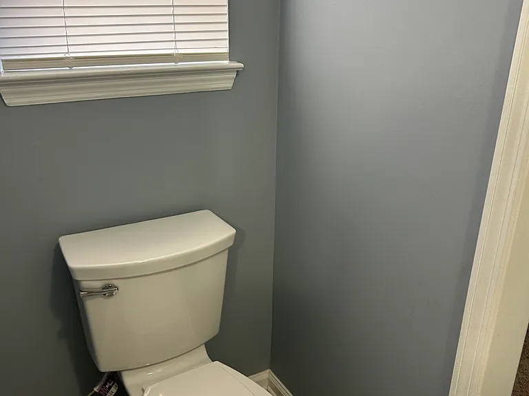 305 Rose Marie Ln — Photo 8