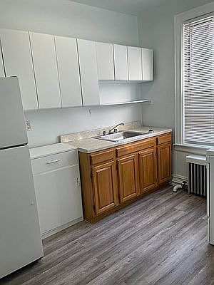 5th image of 4606 Skillman Ave #2