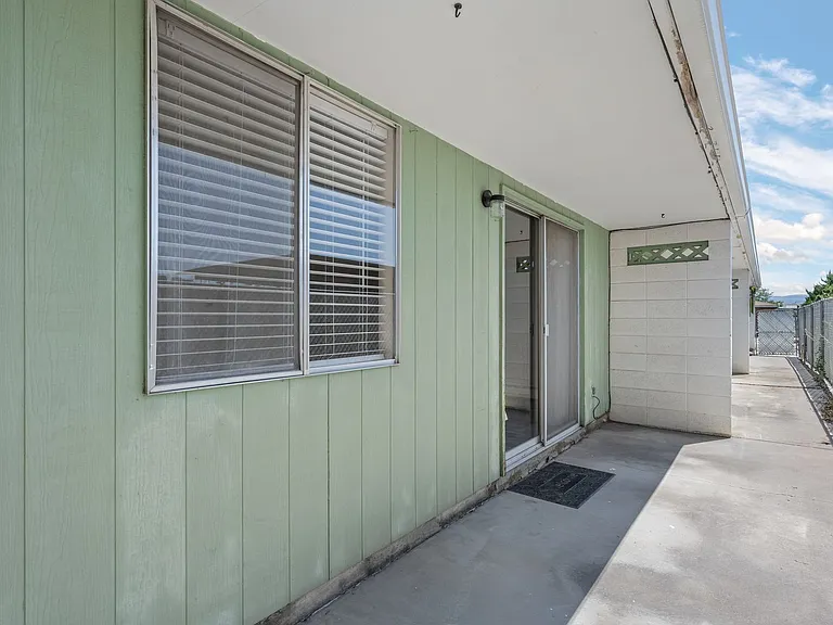Heather Ridge - Beautiful Remodeled Apartments — Photo 24