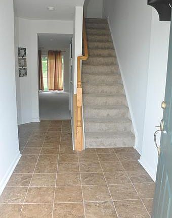 3rd image of 3555 Sherbrooke Cir