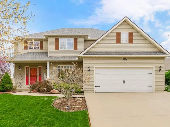 504 Hillcrest St, Lansing, KS 66043