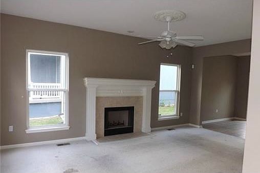 3rd image of 1131 Grandview Blvd