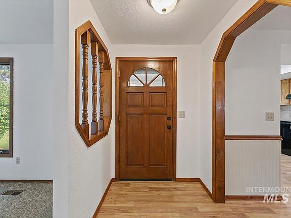 4th image of 10321 W Macaw Ct