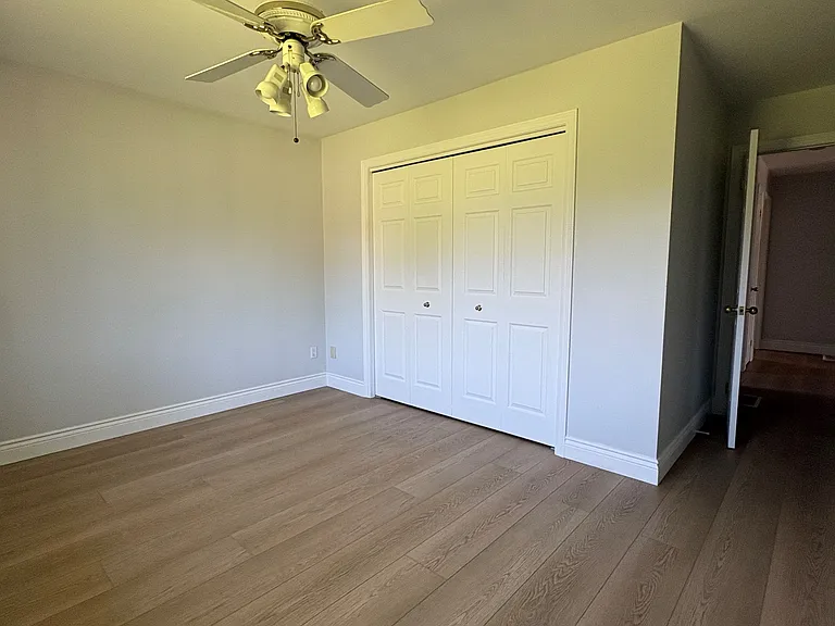 8 Whitney Ct — Photo 13