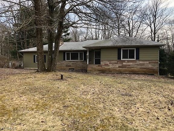 2nd image of 8647 Beechwood Dr