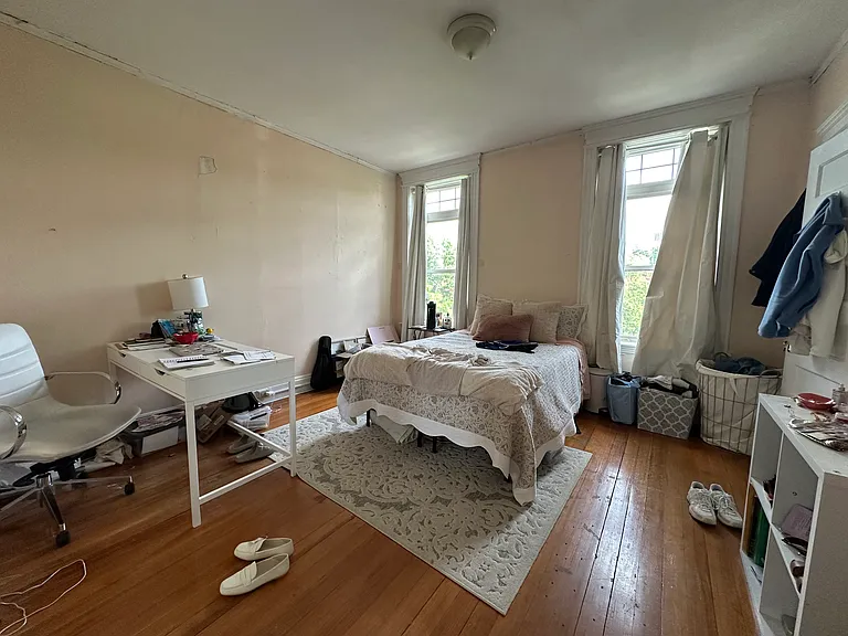 1908 Beacon St #3 — Photo 14