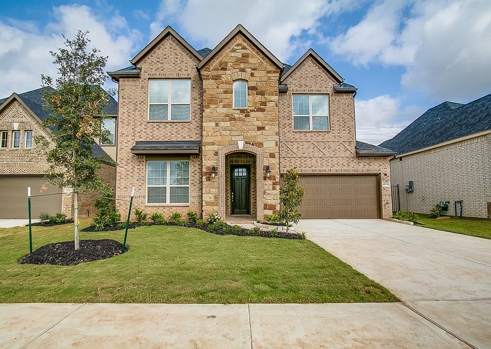 1st image of 4934 Thunder Creek Ln