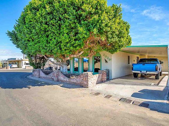 4th image of 2029 S Quail Ave