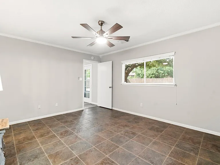 19727 Waverly Park Ln — Photo 18
