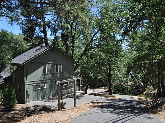 3rd image of 19560 Grizzly Cir #390