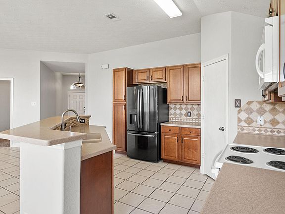 5th image of 14939 Lanai Dr