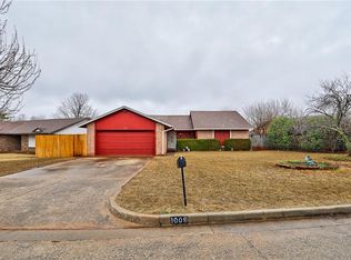 1009 W Ridgecrest Way, Mustang, OK 73064