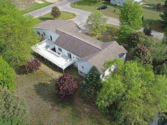 2nd image of 05095 Castleview Dr