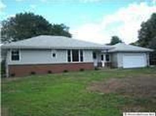 7 Deercrest Dr, Holmdel, NJ 07733