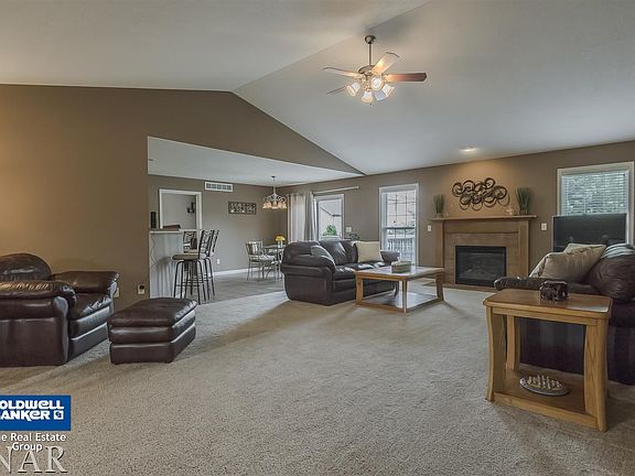 3rd image of 304 Waterford Estates Dr