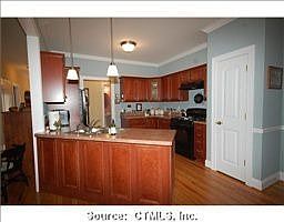 2nd image of 60 Jennifers Way