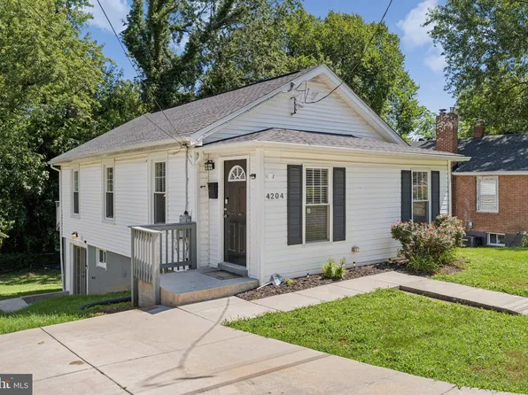 4204 Urn St, Capitol Heights, MD 20743