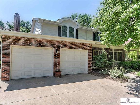 2nd image of 16241 Bancroft Cir