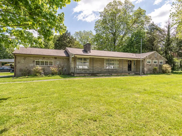 5220 Lavesta Dr, Knoxville, TN 37918