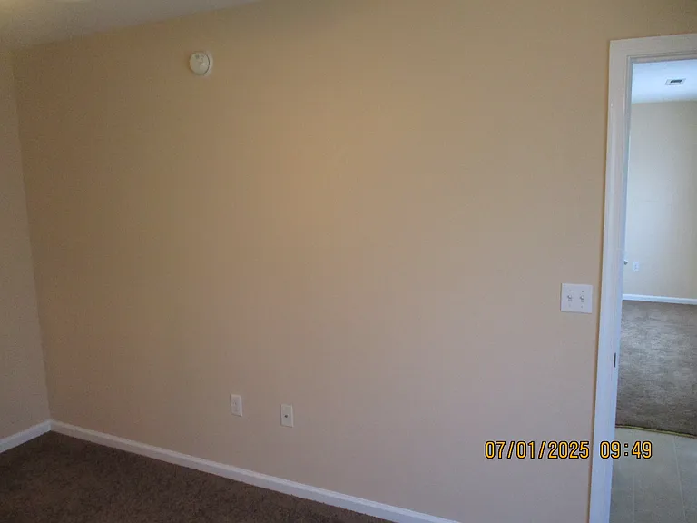 515 Leesburg Dr — Photo 24