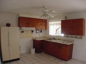 3rd image of 5620 Sun Valley Dr