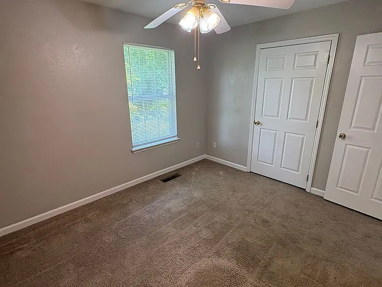1106 Carline Rd — Photo 35