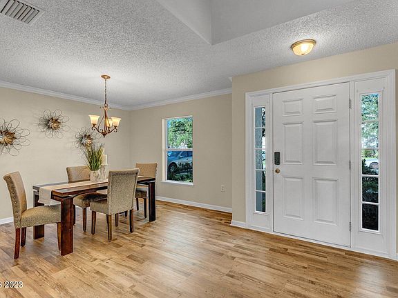 2nd image of 2150 Canopy Dr