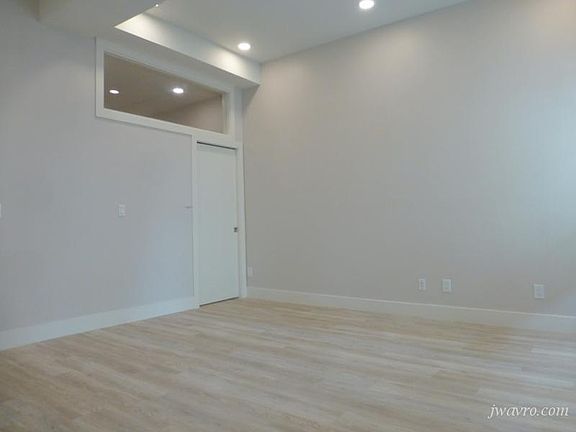 4th image of 1 Toledo Way #D