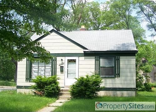 1st image of 21256 Lyndon St