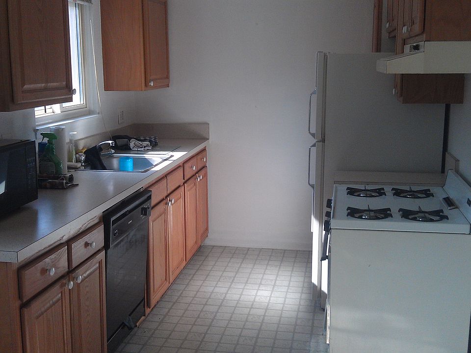 1st image of 2533 Patrick Henry St