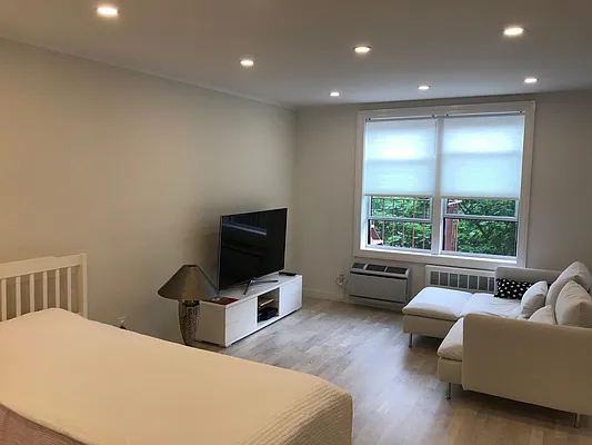 Sold by The Realty Depot | media 3