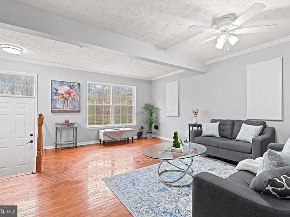 4th image of 5035 Bridgeford Cir
