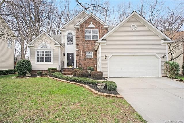 1st image of 8618 New Oak Ln