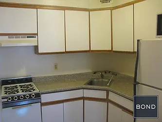 Rented by Bond New York