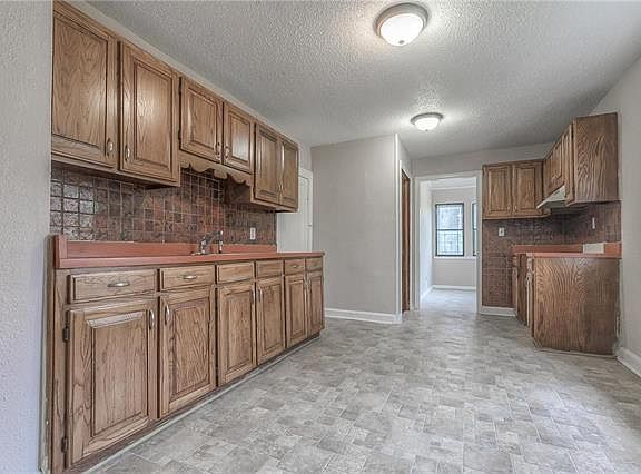 2nd image of 3609 Walker Ave