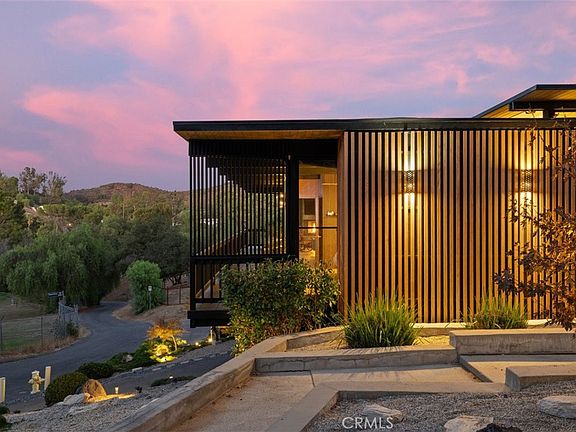 2nd image of 21090 Rios St