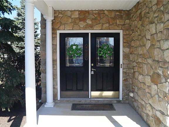 5th image of 4037 Pine Hurst Dr