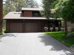 5555 Lodgepole Rd, Wrightwood, CA 92397