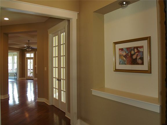 5th image of 3123 Millstream Dr