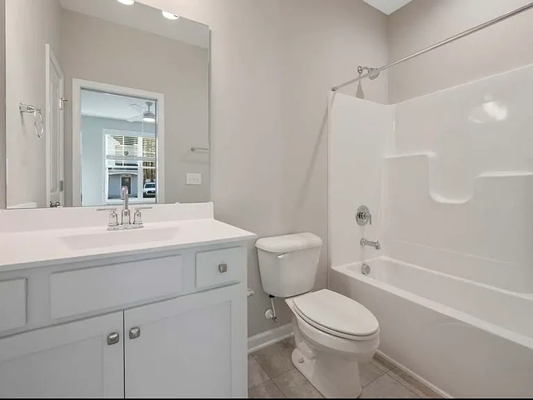 1712 Ballard Dr — Photo 5