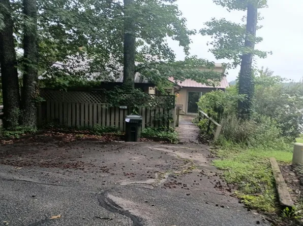 373 Kittery Point, Sanford, NC 27332