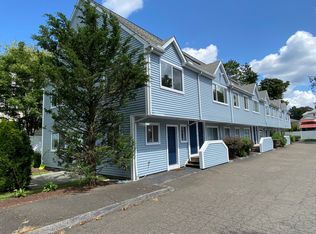 34 Stuart Ave APT 1, Norwalk, CT 06850
