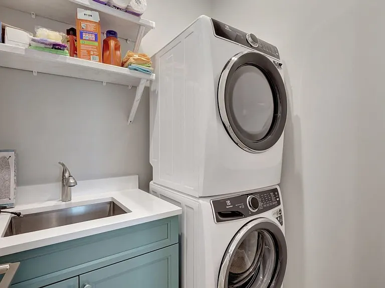 Washer/Dryer