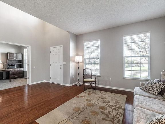 4th image of 1038 Mastell Dr