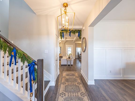 4th image of 5522 Willoughby Way