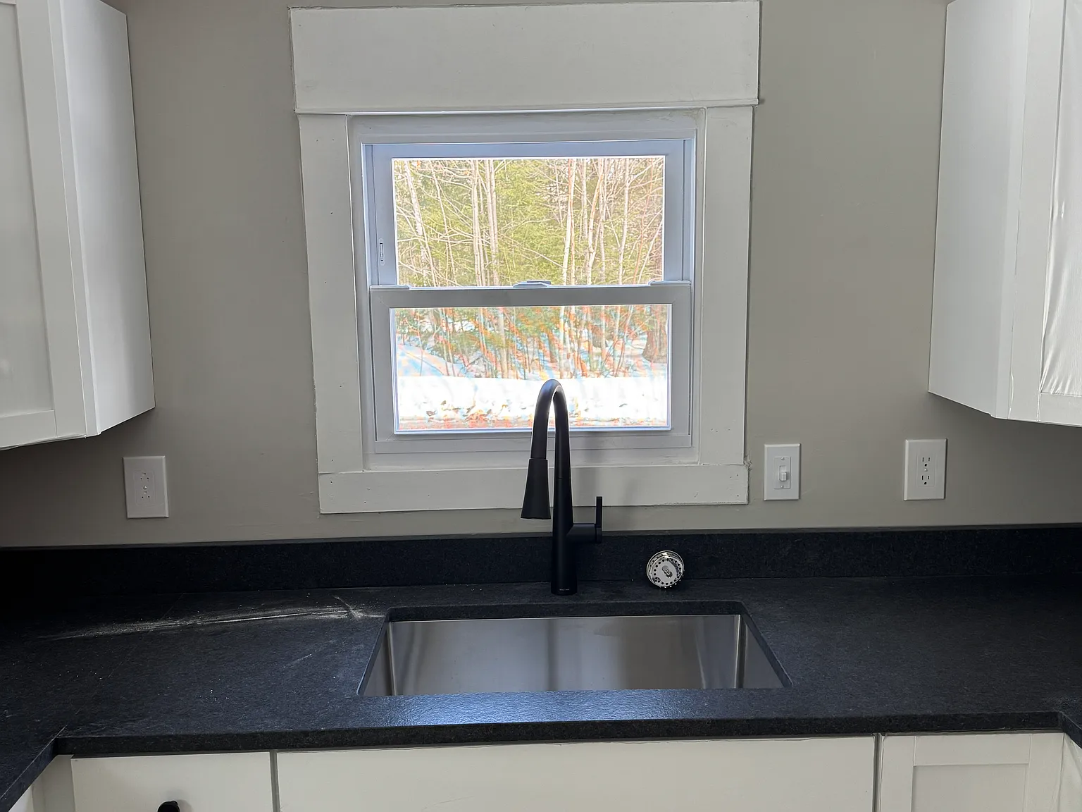 3 bed, 1800 sqft, $2,350 — Photo 1