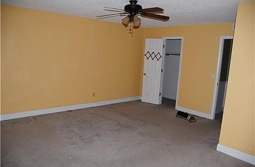 5th image of 2718 W Gum St