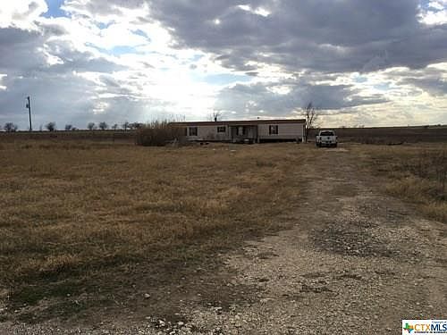 2nd image of 875 County Road 216