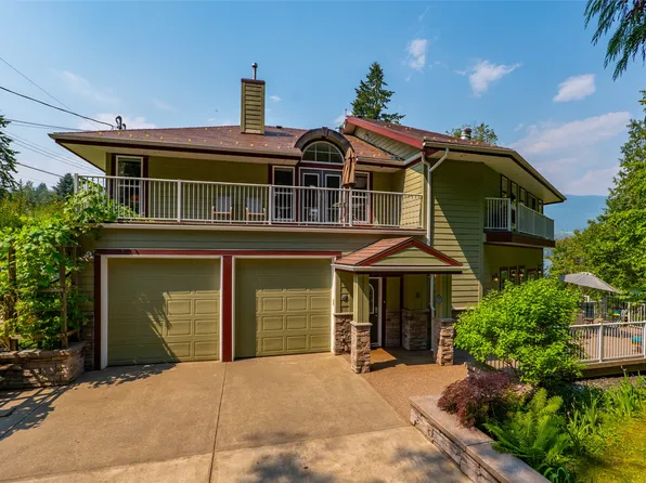 6172 Squilax Anglemont Rd Unit 16, Columbia Shuswap, BC V0E 1M7