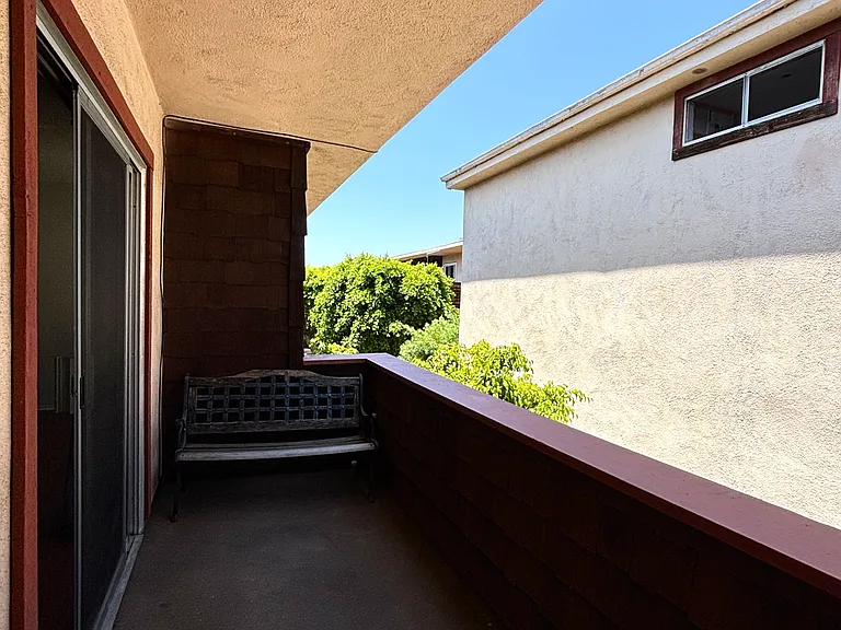 5400 Newcastle Ave #66 — Photo 12